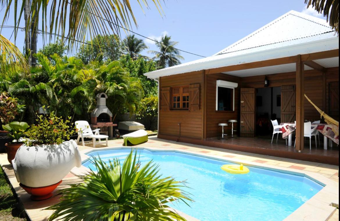 La Baie Des Bambous Villa Le Moule Exteriör bild